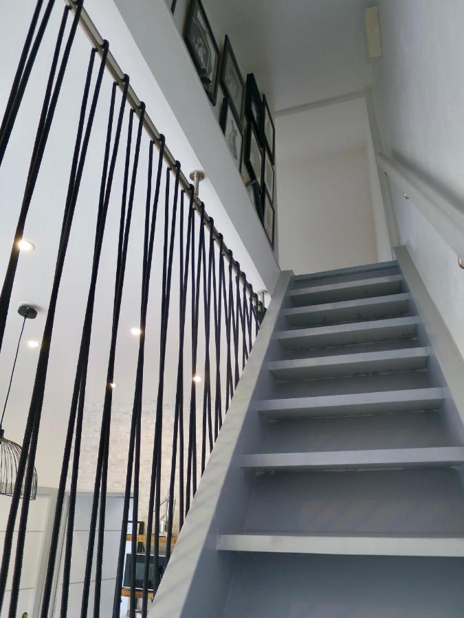Duplex Contemporain Terrasse Exterieure Parking Apartment Leves ภายนอก รูปภาพ