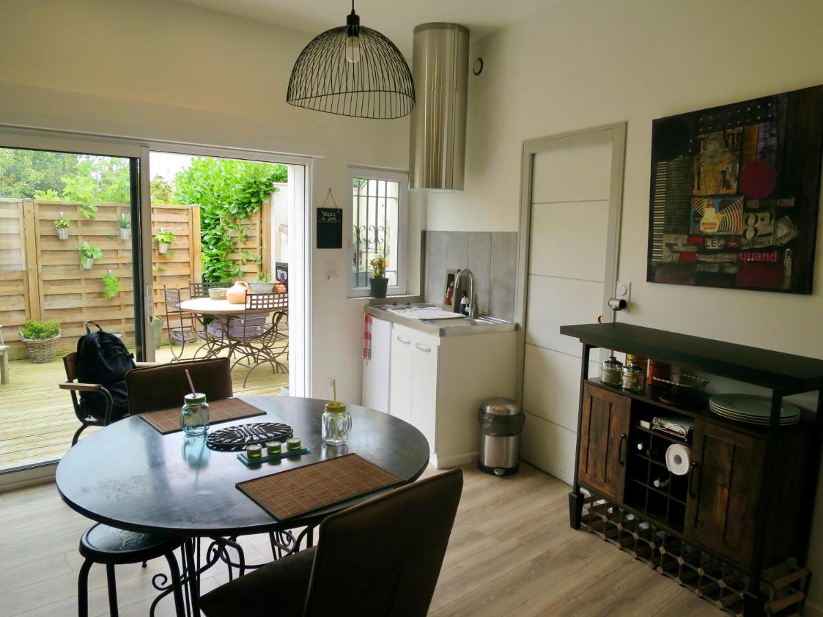 Duplex Contemporain Terrasse Exterieure Parking Apartment Leves ภายนอก รูปภาพ